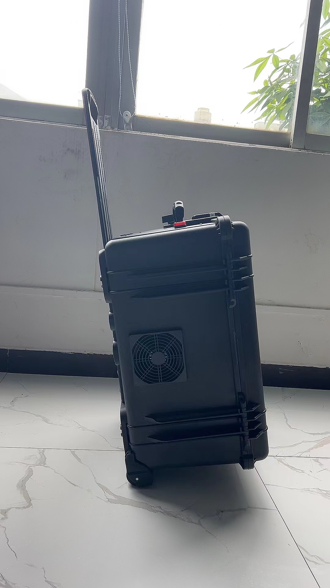 高县手拉箱型移动通信干扰器